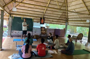 10 jours-85h en formation de professeur de yoga prénatal et postnatal à Mysore, Inde