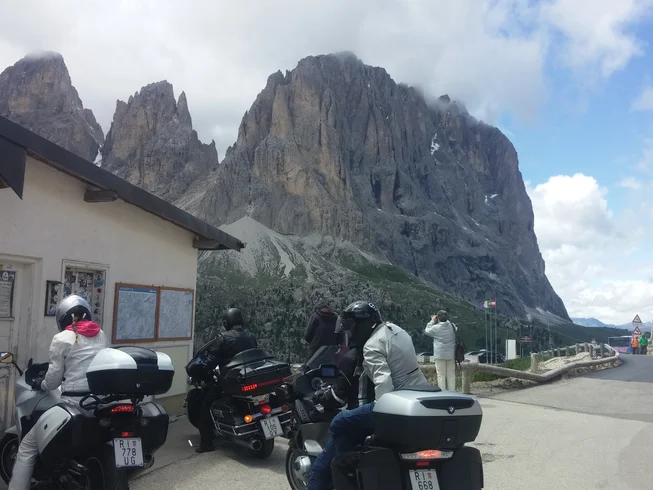 8 Day Guided Motorcycle Tour in Dolomiti, Italy photo 7