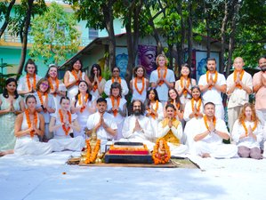 Deluxe and Super Deluxe Rooms in Rishikesh - Yes Hotel By The Ganges