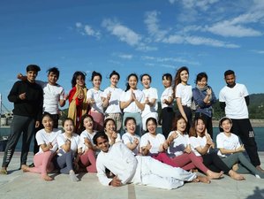 29 jours-300h en formation avancée de professeur de yoga à Rishikesh, Inde