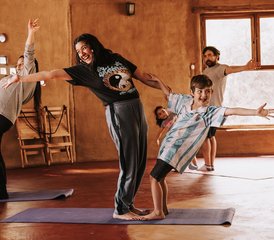 3 días en retiro para compartir con niñeces: yoga para la familia en Cortaderas, Argentina - Photo 2