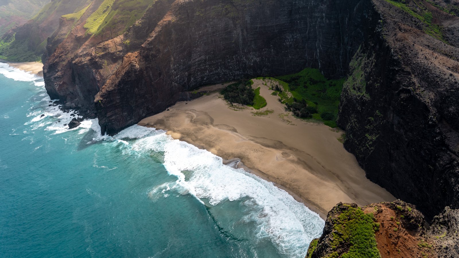Top 10 Yoga Retreats in Kauai