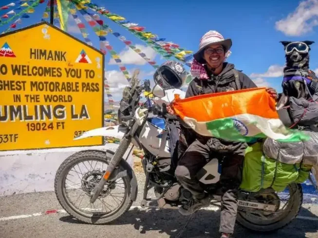 8 Day Leh to Leh with Umling La Guided Motorcycle Tour in India photo 3