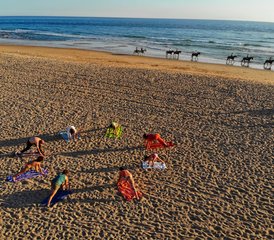 7 días de retiro de yoga, playa y cabaret en la costa de Cádiz, España - Photo 5