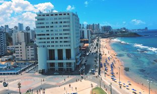 Salvador Retiros y Viajes