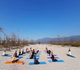 12 Tage 100-Stunden Intensiv-Yoga-Lehrerausbildung in Rishikesh, Indien - Photo 2