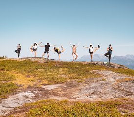 6 Day Yoga and Hiking Retreat by the Fjord in Reinfjord, Kvænangen, Northern Norway - Photo 2