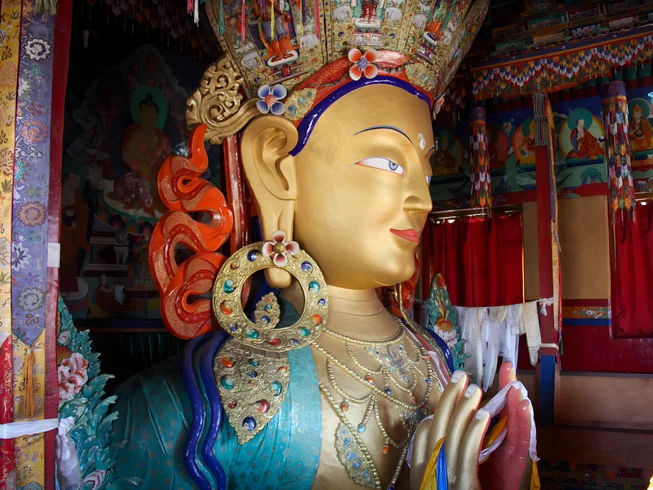 Top of The World, 12 Day Classic Trans Himalayan Ride Motorcycle Tour in India photo 8