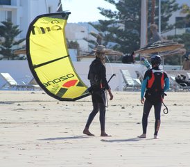 4 días de campamento de kitesurf para principiantes o nivel intermedio en Essaouira, Marruecos, Marrakech-Safi - Photo 2