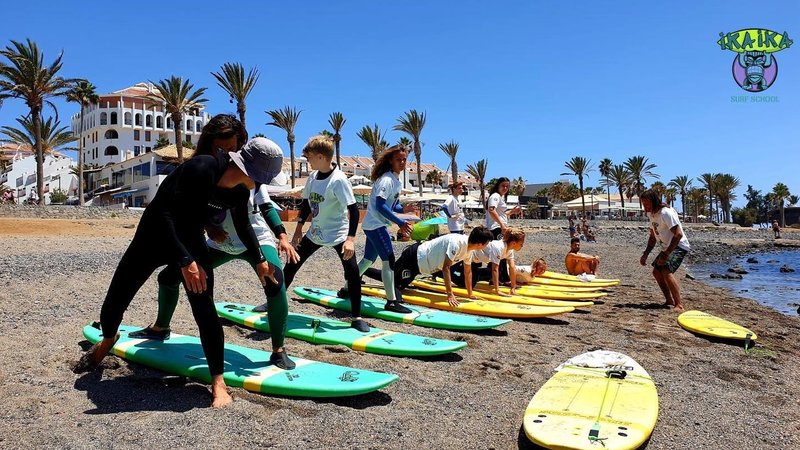 8 Day Learn the Basic Surf Course with Ika Ika Surf Experience in Playa de las Americas, Tenerife
