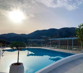24 jours-200h en formation de professeur de yoga hatha, vinyasa et philosophie ashtanga à Amorgos, Grèce - Photo 5