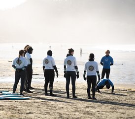 04 Tage Surf-Retreat mit Fokus auf Kompetenzaufbau in Tofino, Kanada: Das Abenteuer Erwartet Sie! - Photo 1