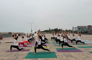 10 Tage 100-Stunden Multi-Style Yogalehrer Ausbildung in Chamoli, Indien