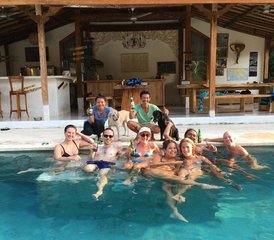 15 días de campamento de surf para parejas y retiro de yoga en Bali, Indonesia - Photo 4