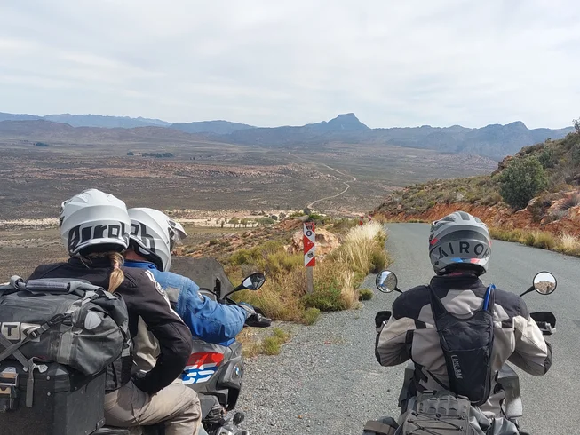 6 Day Mountains and Fossils Adventure Guided Motorcycle Tour in South Africa
