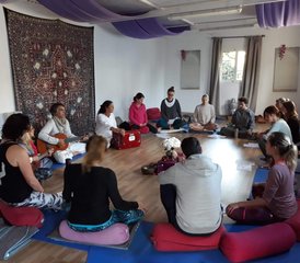 12 días de formación de profesorado de yin yoga somático de 85 horas en Tarifa - Photo 4