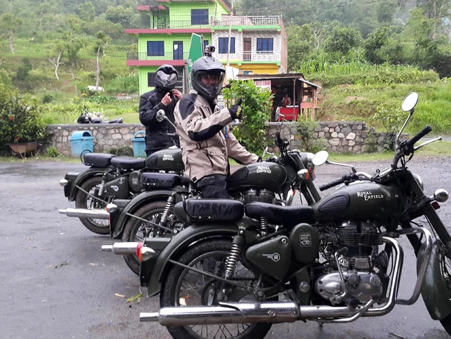 6 Day Everest View Guided Motorcycle Tour in Nepal photo 7
