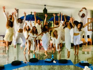 7 jours en formation de professeur de yoga thérapie ayurvédique holistique 50h à Tenerife, Espagne