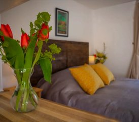 3 Tage Herbst Yoga- und Wellness-Retreat im Eco-Retreat Centre, Hill Farm, Tintern, Wales, Vereinigtes Königreich - Photo 4