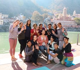7 Tage 100-Stunden Yoga-Lehrerausbildung für Schwangere und Rückbildung in Rishikesh, Uttrakhand, Indien - Photo 3