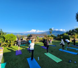Retiro de yoga y meditación de 3 días con vista a las montañas del Himalaya cerca de Pokhara, Nepal - Photo 2