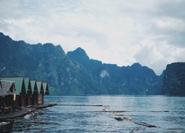 Surat Thani Retreats und Reisen