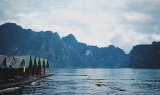 Surat Thani Retraites en Reizen