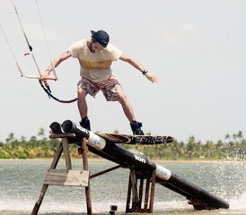 7 Tage Aufregendes Kitesurf Camp für Anfänger im De Silva Palmresort in Kalpitiya, Sri Lanka - Photo 3