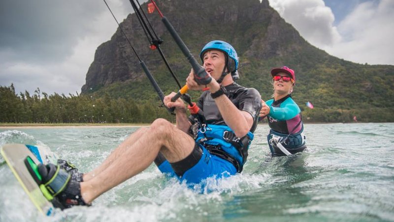 9 Day Beginner's Kitesurf Camp in Le Morne