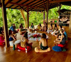 22 días de profesorado de yoga Hatha/Vinyasa (en español) 200 horas en Puntarenas, Costa Rica - Photo 4