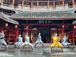 6 Monate Shaolin Kung Fu Ausbildung und Buddhistische Kultivierung mir Mönchen am Berg Sikong, Anhui