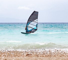 6-Daagse Gevorderde Windsurfkamp Retreat in Rhodos, Zuid-Egeïsche Eilanden, Griekenland - Photo 2