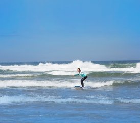52 días de escapada para familias y amigos en la zona de Lisboa, Portugal con curso privado de surf - Photo 1