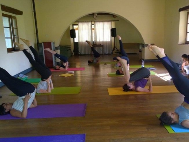 4 Days New Year Yoga Meditation Retreat UK BookYogaRetreats