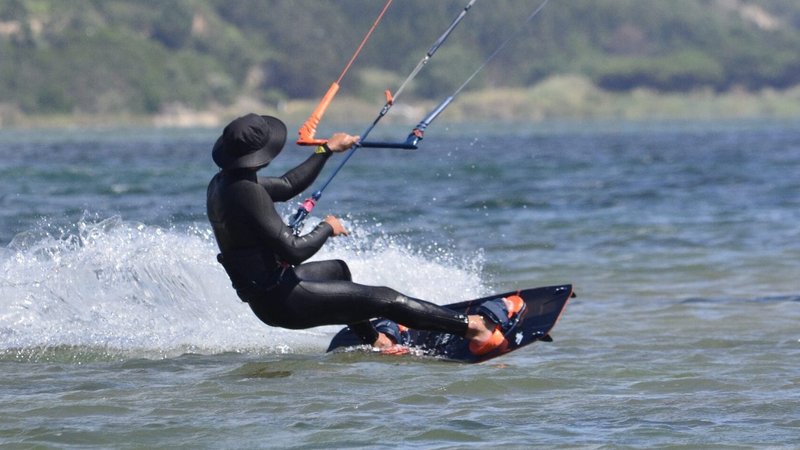 8 Day Kite Surf Camp in Paradise Lagoon of Obidos, Portugal