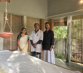 828 Tage Panchakarma Reinigung und Erholungs-Retreat in Kerala, Indien - Photo 1
