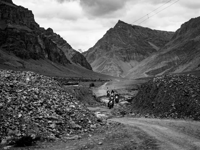 7 Day Leh Ladakh Guided Motorcycle Tour in India photo 2