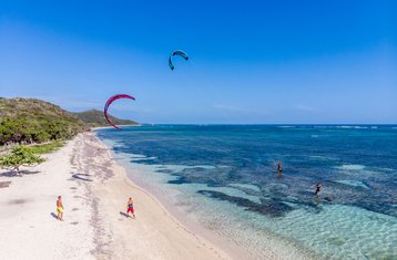 7 días de campamento increíble de kitesurf en Buen Hombre, República Dominicana