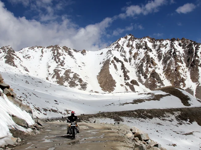 10 Day "The Great Lakes of Ladakh" Guided Loop Motorcycle Tour in India  photo 2