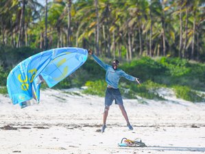 5 jours en stage de kitesurf pour petits groupes à Kilifi, Kenya