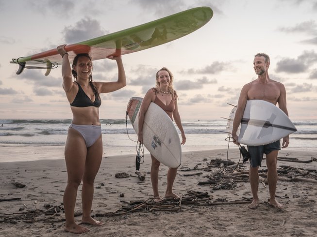 Cuatro Vientos Santa Teresa Costa Rica jungle surf yoga retreat solo eco