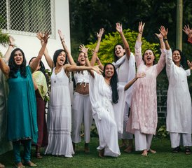 56 días de profesorado de yoga Hatha y Ashtanga de 500 horas con sanación con sonido en Rishikesh, India - Photo 5