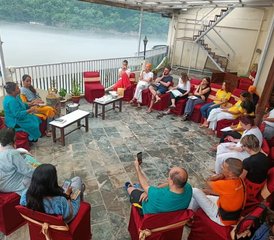 5 jours en stage de yoga et détox ayurvédique et régénération à Tattapani, Shimla, Himachal Pradesh, Inde - Photo 2