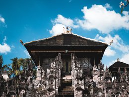 Singaraja Retraites et Voyages