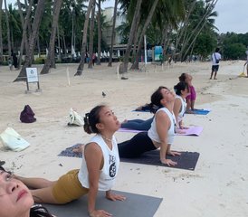 1121 jours en formation de professeur de yoga intensive 200h à Panglao, Philippines - Photo 1