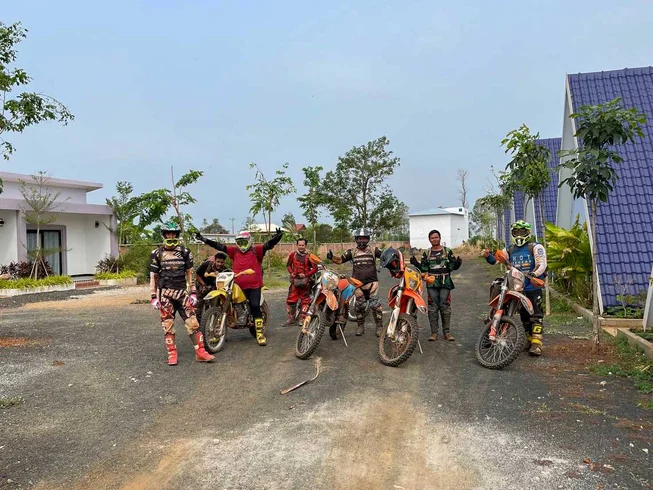 13 Day Best Guided Motorcycle Tour in Cambodia photo 9