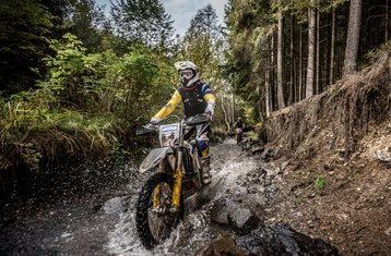 7 Tage Dracula Trail Geführte Enduro Motorrad-Tour in Rumänien