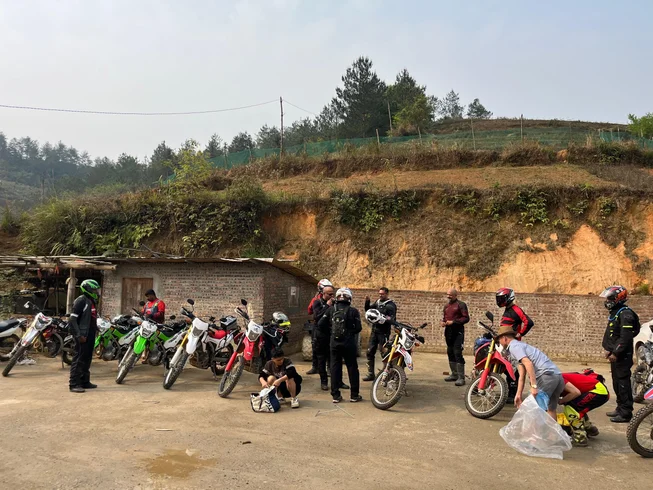 12 Day Guided Motorbike Tour in Vietnam with 2 Days on Cruise photo 6