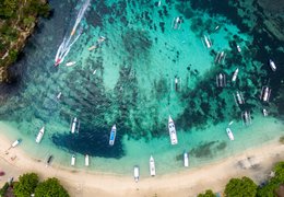 Surf charters Campamentos de surf