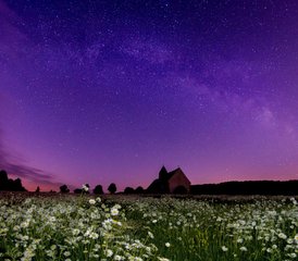 112 Day Escape: Starry, Starry Night and Mindful Stargazing Retreat in West Sussex, UK - Photo 1